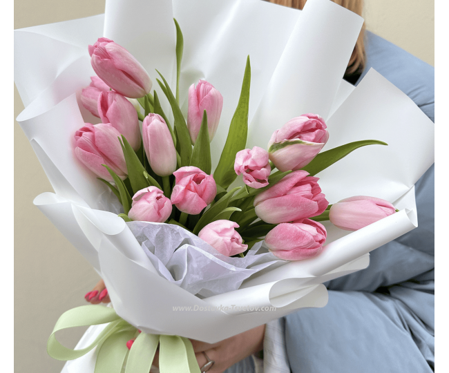 Цветы #3 Букет из розовых тюльпанов