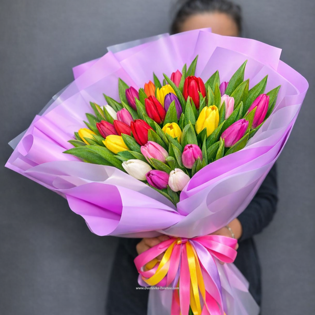Цветы, букеты, композиции 25 тюльпанов микс "Антураж"