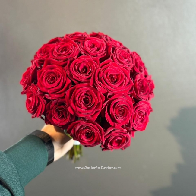 Букет роз невесте "Талисман" Красные Букет роз невесте "Талисман"