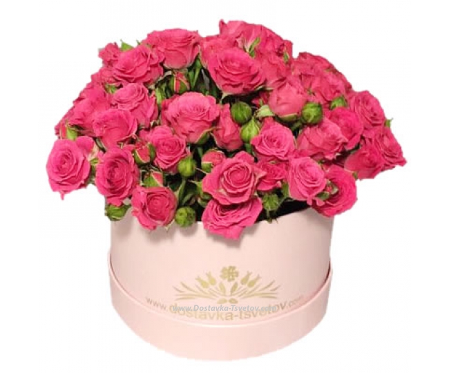 Розы Шляпная коробка кустовых роз "Василиса"