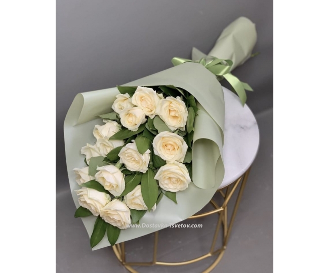 Розы Букет белых роз "Анжелика"