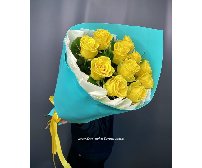 Розы 11 жёлтых роз "Дорада"