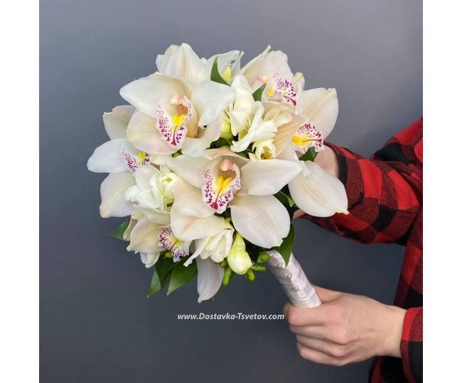 Букет невесты из орхидей Для невесты "Белая Пташка"
