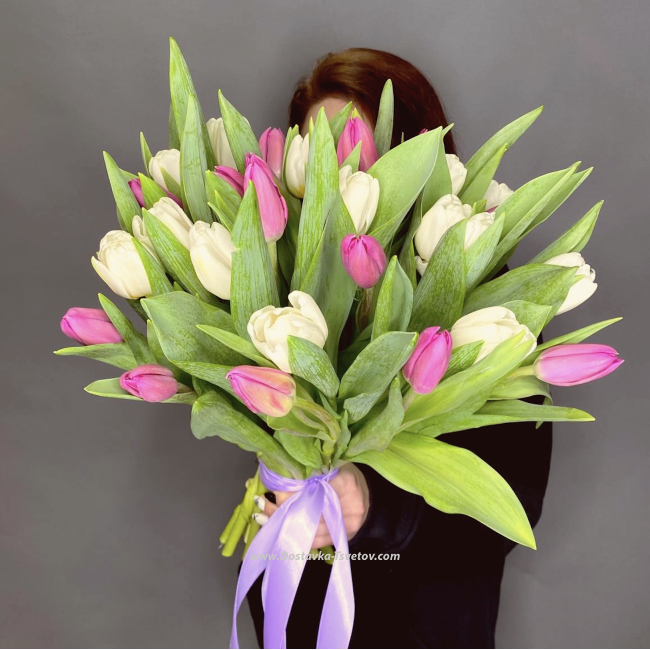 Тюльпаны Букет из 29 разноцветных тюльпанов "Филадельфия"
