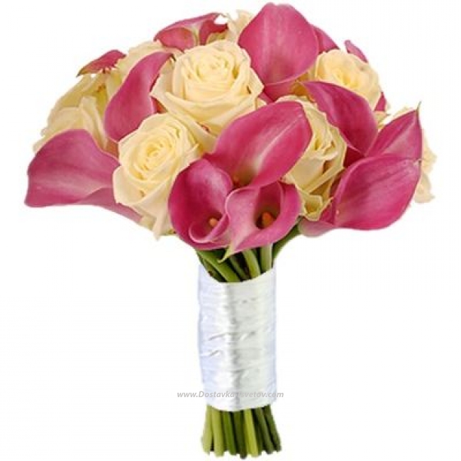 Цветы Каллы и розы в букете "Нега"