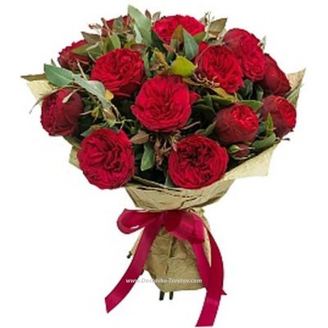 Пионовидные розы Букет красных пионовидных роз "Дама Сердца"